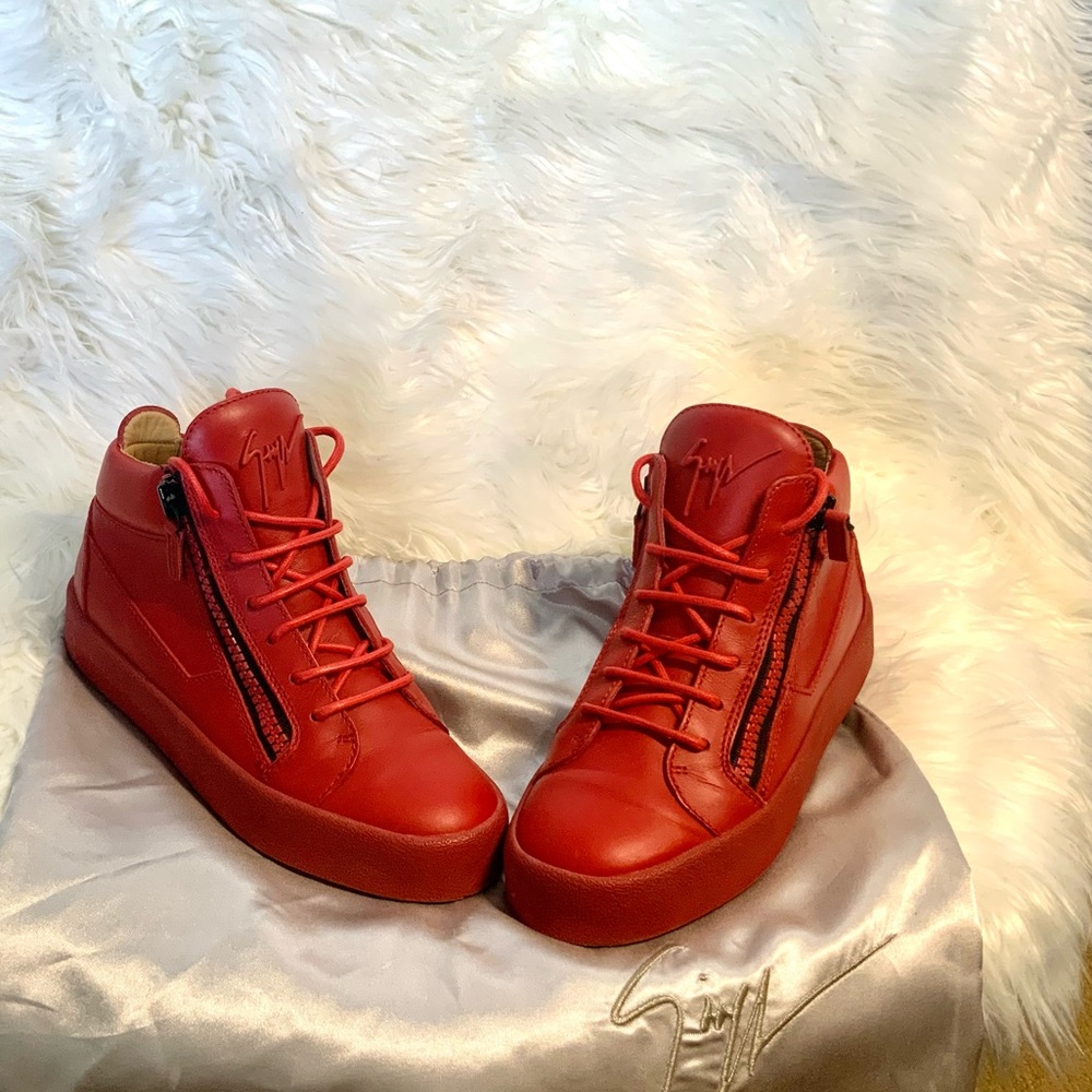 AUTHENTIC GIUSEPPE ZANOTTI RED LEATHER DOUBLE ZIP SNEAKERS SIZE 38 (US 5).